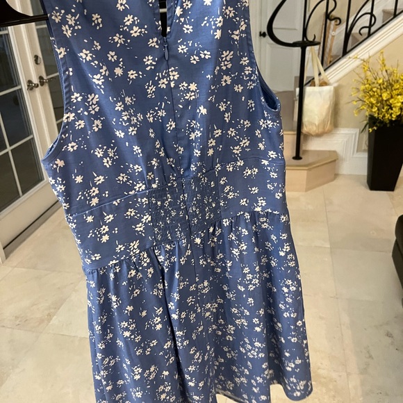 Reformation mini dress - Picture 2 of 4